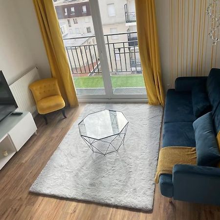 Appartement 3P Gare Terrasse Et Parking Prive Franconville  Eksteriør bilde